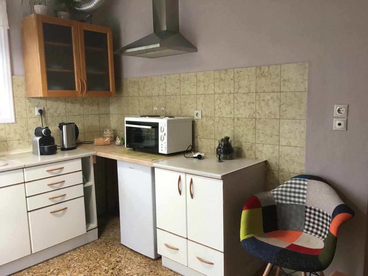 Gmk Apartment Rafina  Bagian luar foto